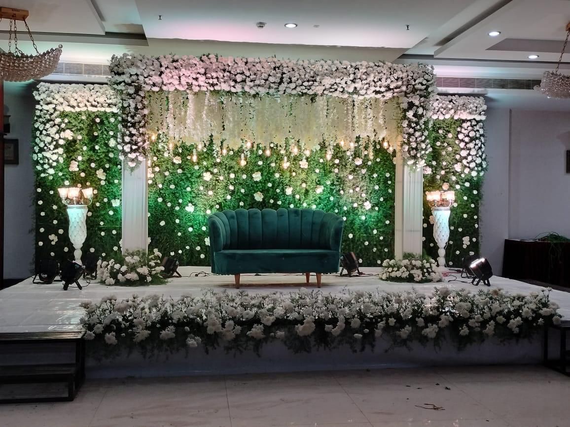 Reception Stage Setup